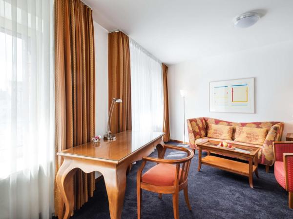 Lindner Hotel Frankfurt Main Plaza, part of JdV by Hyatt : photo 2 de la chambre chambre lit queen-size avec kitchenette