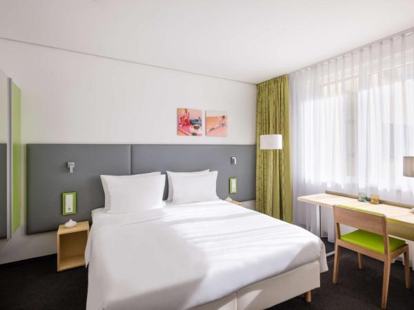 Lindner Hotel Frankfurt Sportpark, part of JdV by Hyatt : photo 3 de la chambre chambre lit king-size deluxe