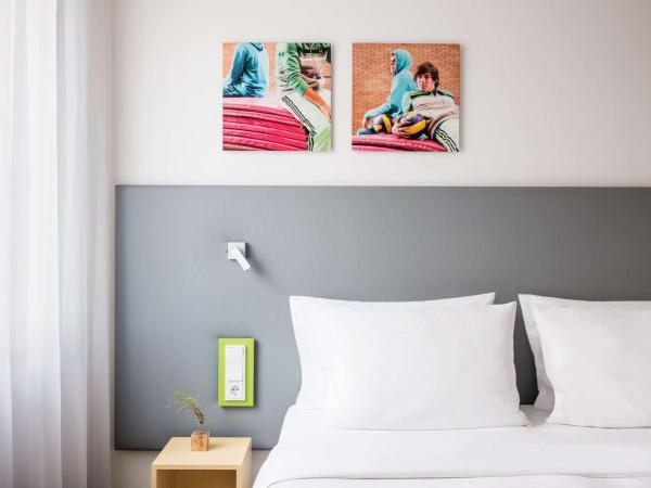 Lindner Hotel Frankfurt Sportpark, part of JdV by Hyatt : photo 7 de la chambre chambre lit king-size