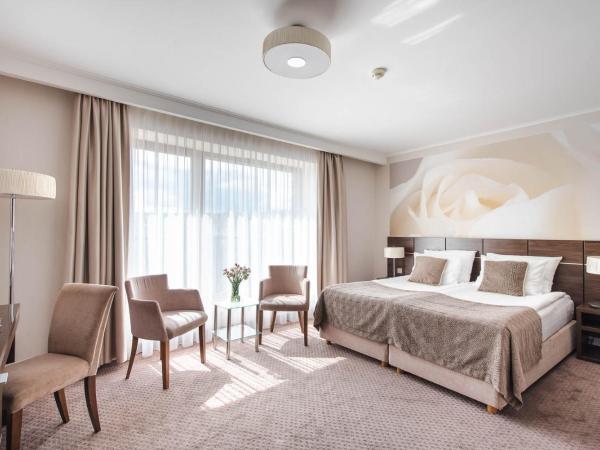 Hotel Różany Gaj - Destigo Hotels : photo 1 de la chambre double or twin premium room by seaside