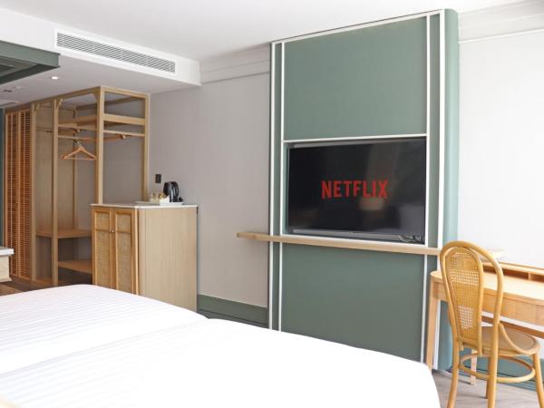 The Quarter Chaophraya by UHG : photo 4 de la chambre chambre lits jumeaux supérieure avec balcon