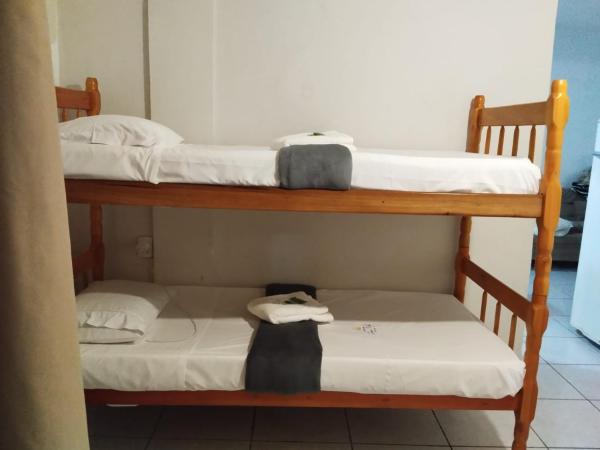 Hospedaria Dom Pedro - 500m do metrô : photo 5 de la chambre studio standard