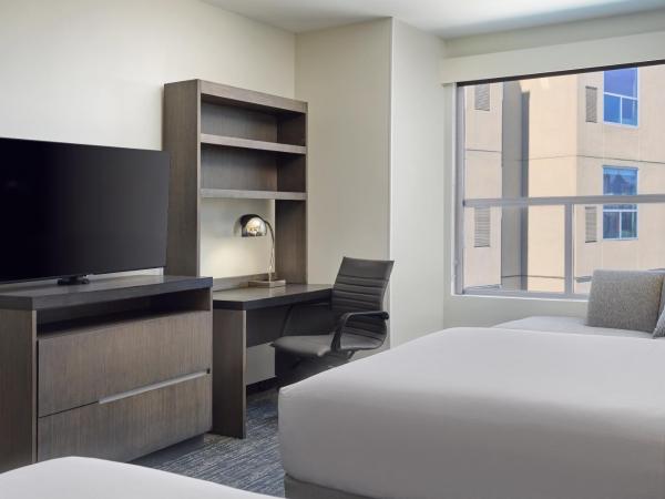 Hyatt House Atlanta Downtown : photo 3 de la chambre chambre avec 2 grands lits queen-size 