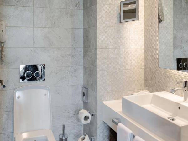 Holiday Inn Istanbul - Kadikoy, an IHG Hotel : photo 3 de la chambre chambre double standard