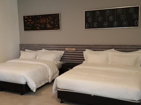 M Design Hotel @ Shamelin Perkasa : photo 3 de la chambre chambre familiale deluxe