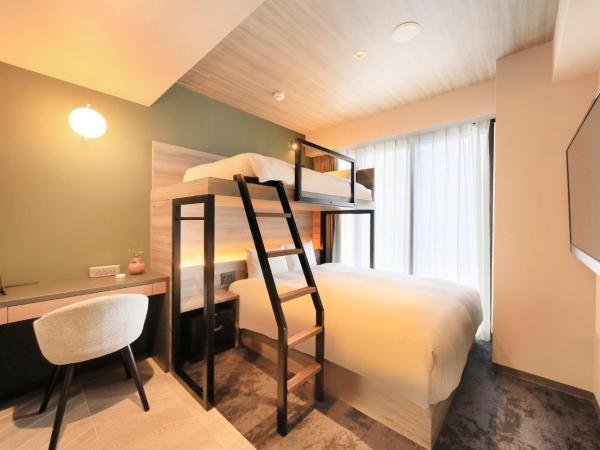 QuintessaHotel FukuokaHakata Relax&Sleep : photo 2 de la chambre chambre lit queen-size supérieure avec lits superposés