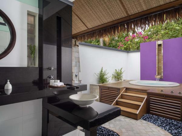 Dhawa Ihuru - with Free Transport : photo 6 de la chambre beachfront jet pool villa with free transfer for minimum 3 nights for 2 pax valid until 31st october 2024