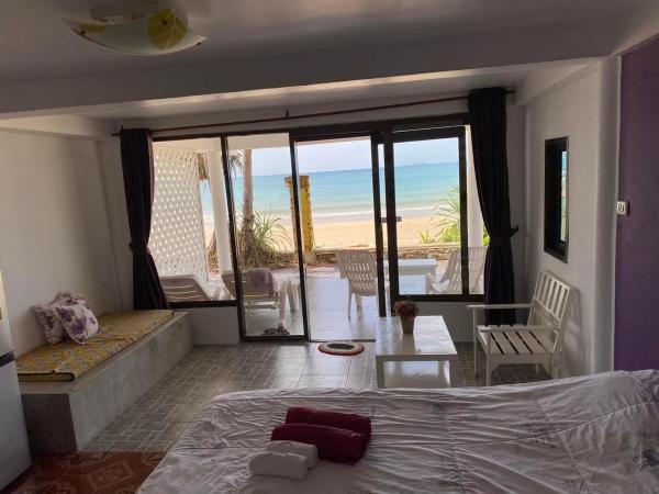 Lanta Garden Home : photo 5 de la chambre chambre double avec vue sur plage