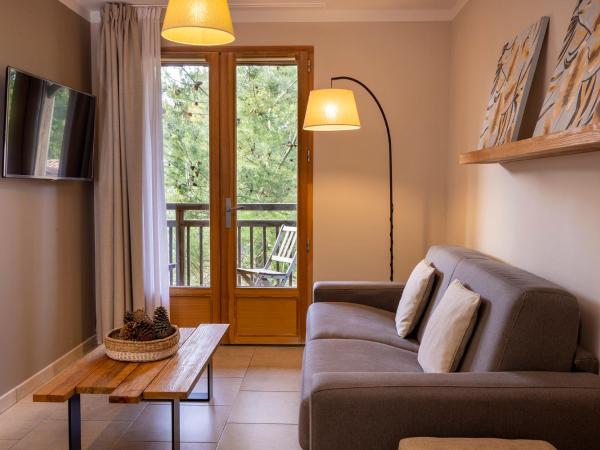 Domaine du Ferret Restaurant & Spa : photo 6 de la chambre lodge 2 chambres supérieur