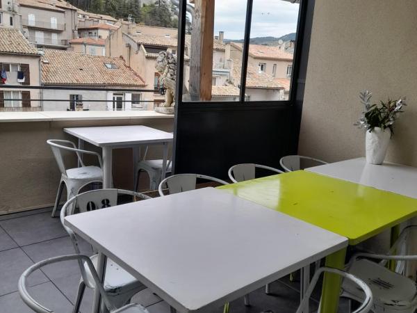 Les MIRABELLES chambres d'hôtes : photo 2 de la chambre chambre double