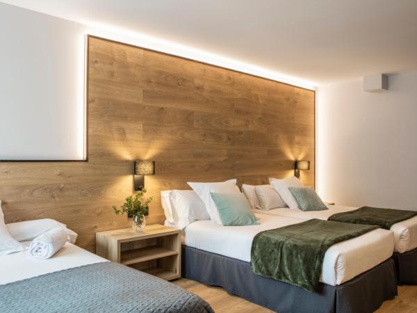 Acta Arthotel : photo 3 de la chambre chambre triple (3 adultes)