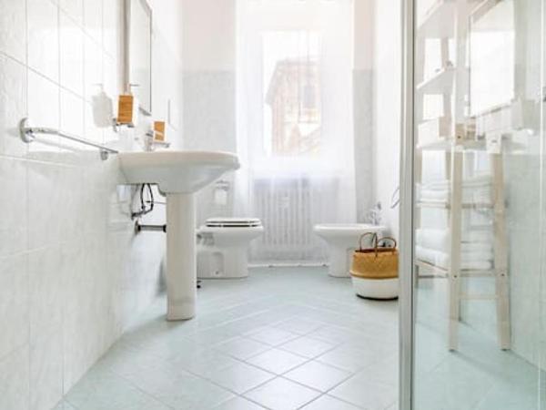 Beno House Brescia : photo 10 de la chambre chambre deluxe (2 adultes + 1 enfant)