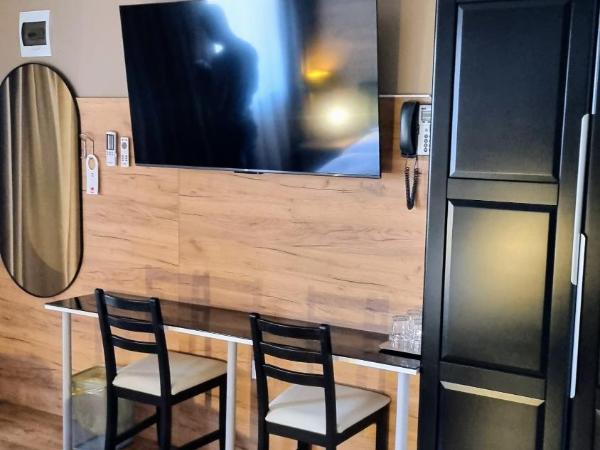 Boutique Hotel & Event Center : photo 3 de la chambre chambre quadruple standard