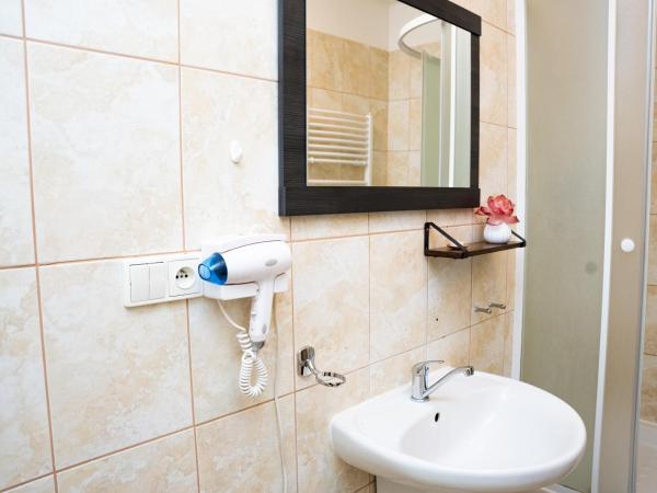 Hotel Arko : photo 10 de la chambre chambre double supérieure