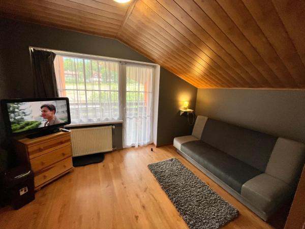 Rezydencja Karnat I i II : photo 1 de la chambre chambre familiale avec terrasse 