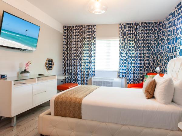 Oceanside Hotel and Suites : photo 4 de la chambre chambre lit queen-size 