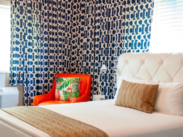 Oceanside Hotel and Suites : photo 9 de la chambre chambre lit queen-size - accessible aux personnes à mobilité réduite