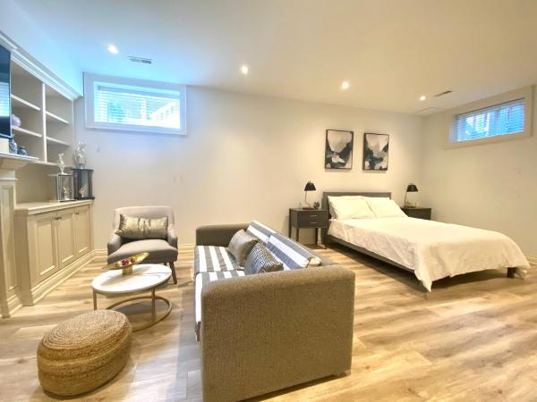 One Deluxe Bedroom Suite in Midtown : photo 10 de la chambre chambre lit queen-size deluxe