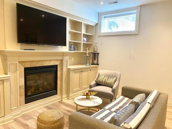 One Deluxe Bedroom Suite in Midtown : photo 8 de la chambre chambre lit queen-size deluxe