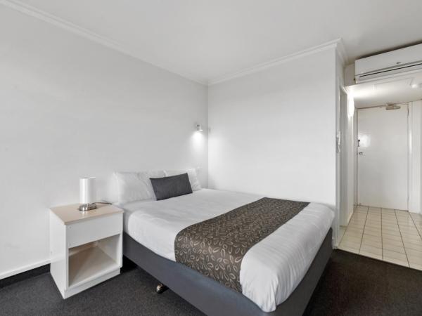 Coach House Launceston : photo 3 de la chambre chambre standard lit queen-size