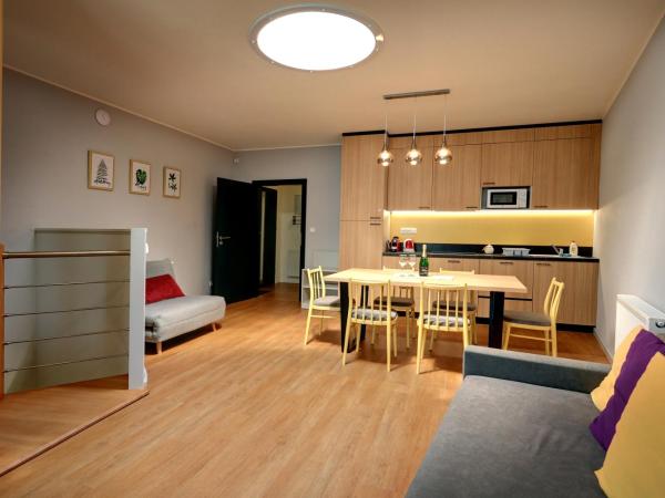 APARTMÁNY ADAM : photo 4 de la chambre suite familiale avec vue sur la montagne