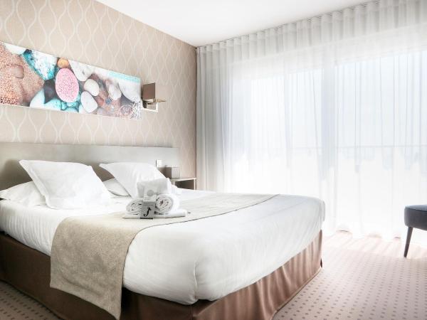 Hôtel La Petite Sirène Quiberon : photo 8 de la chambre chambre double - vue sur mer