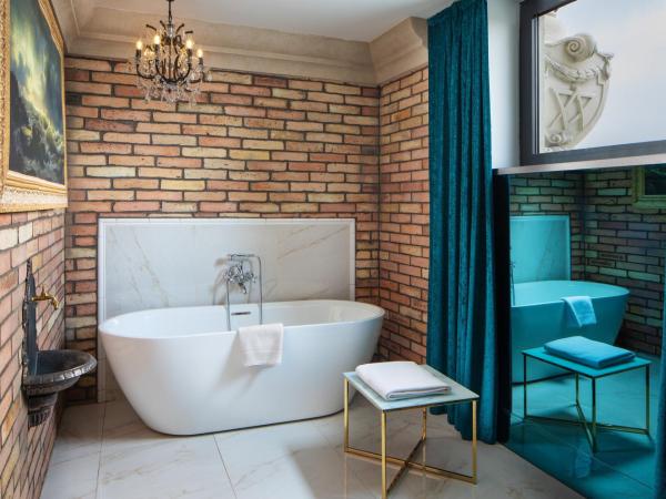 Mystery Hotel Budapest : photo 5 de la chambre studio atelier