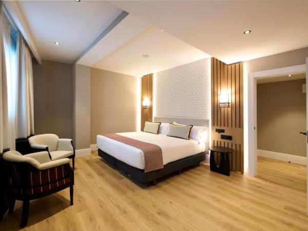 Catalonia Ramblas 4* Sup : photo 2 de la chambre suite junior deluxe panoramique avec piscine privée