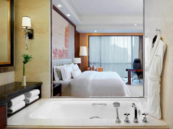 The Westin Wuhan Wuchang : photo 3 de la chambre chambre lit king-size de luxe - non-fumeurs