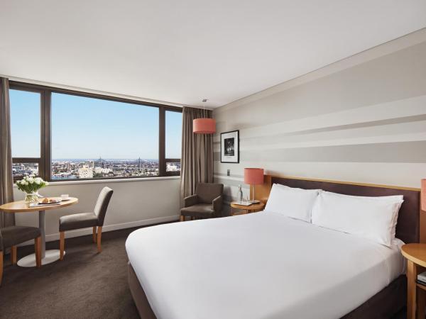 View Sydney : photo 4 de la chambre chambre lit king-size skyline
