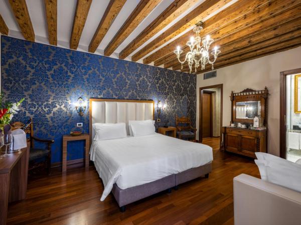 Palazzo San Lorenzo : photo 3 de la chambre chambre familiale