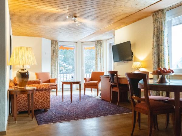 Hotel Silberhorn - Residences & Spa Wengen : photo 2 de la chambre suite avec balcon - vue sur la jungfrau
