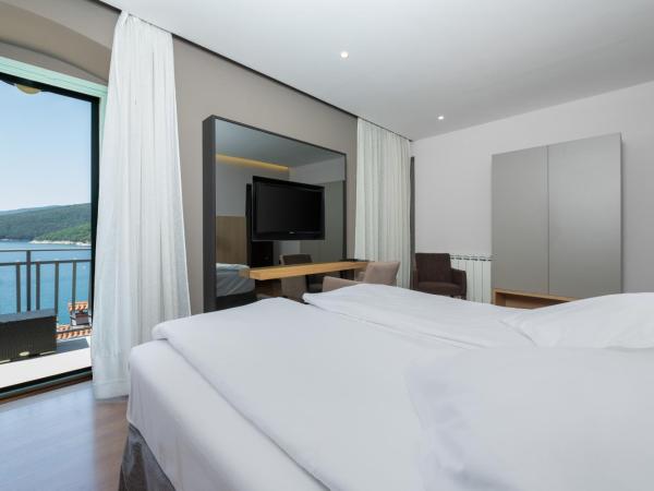 Hotel Nostromo : photo 2 de la chambre chambre double - vue sur mer