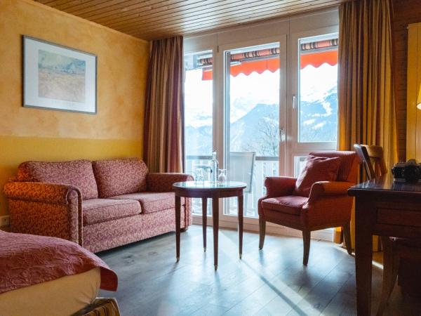 Hotel Silberhorn - Residences & Spa Wengen : photo 5 de la chambre chambre familiale - vue sur la jungfrau