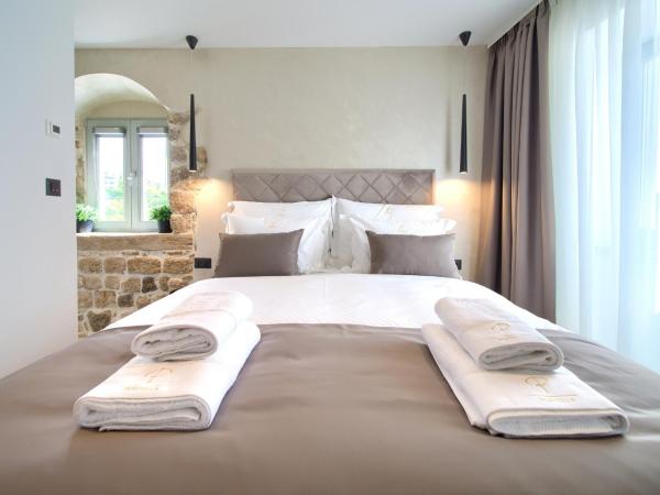 Portella Rooms : photo 1 de la chambre chambre double deluxe - vue sur mer