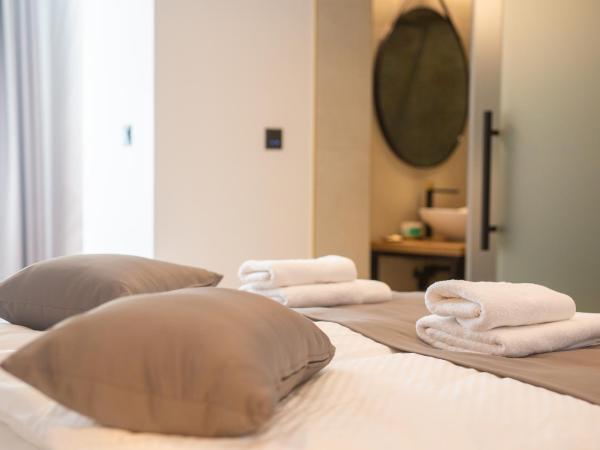 Portella Rooms : photo 6 de la chambre chambre double deluxe - vue sur mer