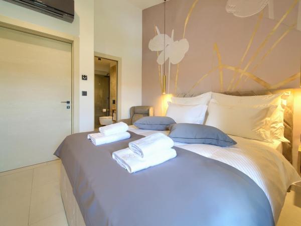 Portella Rooms : photo 1 de la chambre chambre lit queen-size - vue sur mer