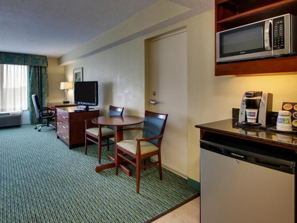 Holiday Inn Resort Orlando - Lake Buena Vista, an IHG Hotel : photo 1 de la chambre chambre standard avec 2 lits queen-size