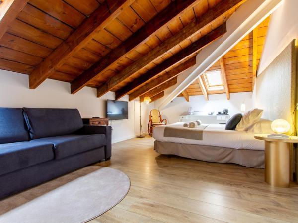 Les Monges Palace Boutique : photo 1 de la chambre chambre familiale supérieure