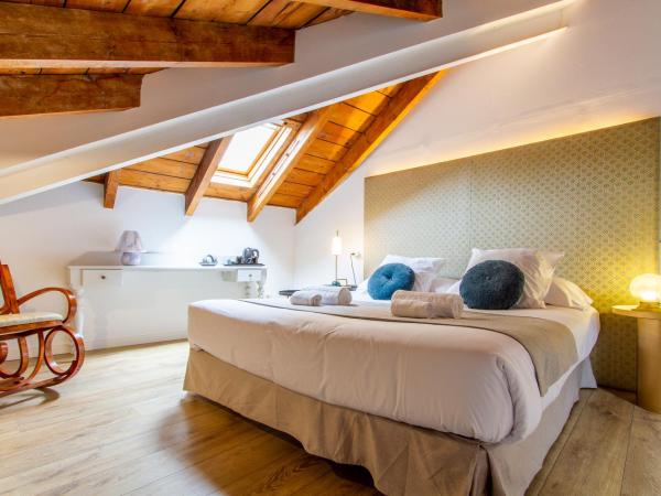 Les Monges Palace Boutique : photo 2 de la chambre chambre familiale supérieure