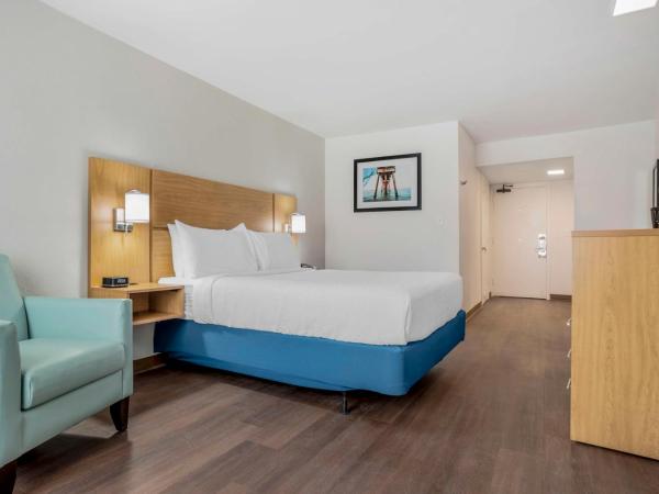 Chateau Beachfront Resort - BW Signature Collection : photo 1 de la chambre chambre lit queen-size - non-fumeurs