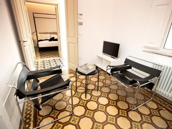 Villa La Torretta Luxury B&B - Adults Only - : photo 4 de la chambre suite junior avec balcon