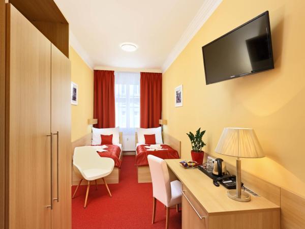 Martin Hotel Prague : photo 3 de la chambre chambre lits jumeaux