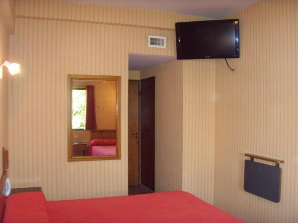 Hotel Embajador : photo 3 de la chambre chambre quadruple standard