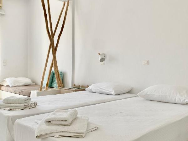 Fikas Hotel : photo 6 de la chambre chambre triple