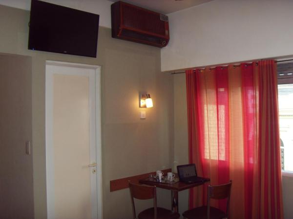 Hotel Embajador : photo 6 de la chambre chambre double ou lits jumeaux standard