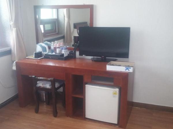 Youngbin Hotel : photo 4 de la chambre chambre double avec accès sauna