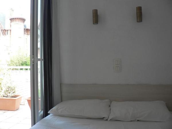 Htel Les Alizs : photo 4 de la chambre suite familiale avec balcon