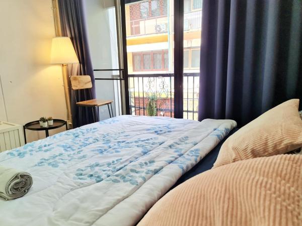 MEEMAW'S House Hostel : photo 3 de la chambre chambre double standard avec salle de bains commune