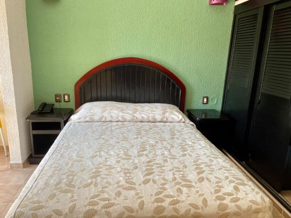 Suites Los Arcos : photo 1 de la chambre chambre lit king-size